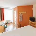 이비스 알트슈타트 2*