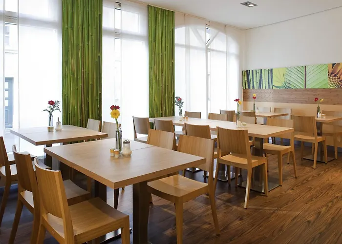Hotel Ibis Altstadt 2*