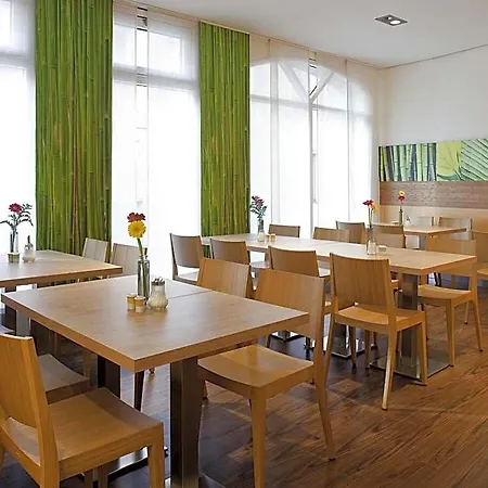 Hotell Ibis Altstadt 2*