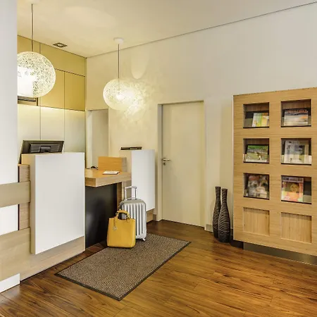 Ibis Altstadt